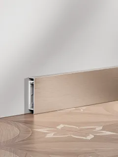 Classic clip-on skirting board RMS-A-01