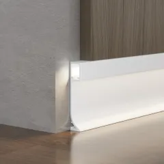 Surface-mounted illuminated skirting board RMS-A-09