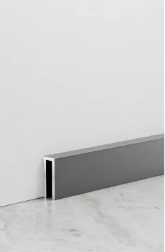 Ultra-slim 20 mm skirting board RMS-A-19